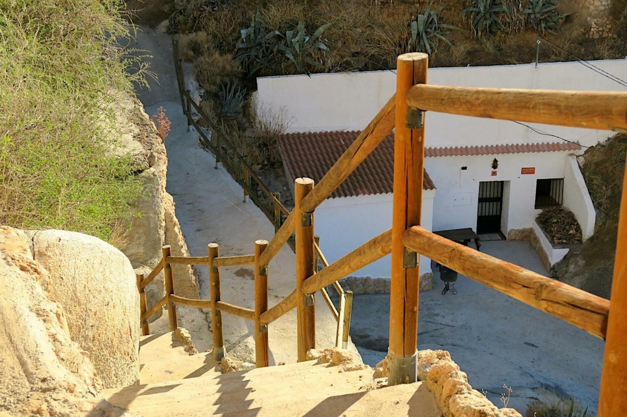 Вілла Cueva Alcazar Gorafe Екстер'єр фото